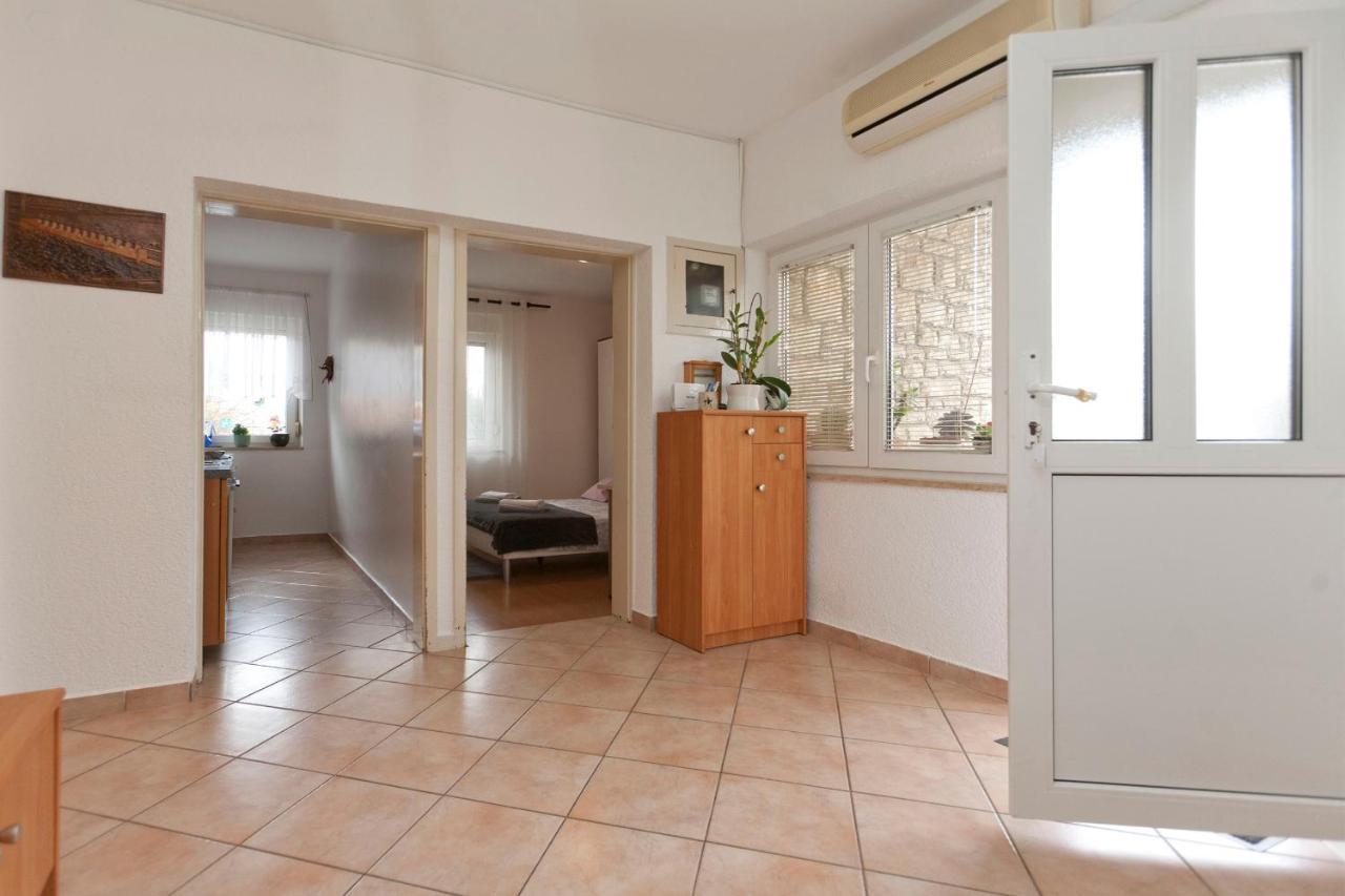 Apartman Nade Pola Esterno foto
