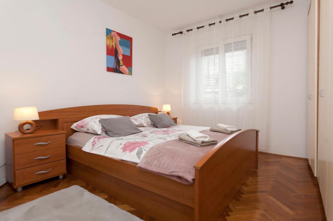 Apartman Nade Pola Esterno foto