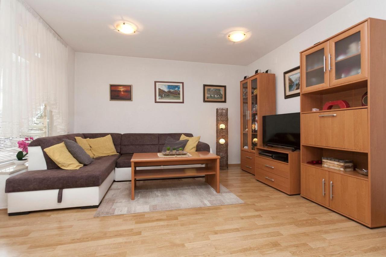 Apartman Nade Pola Esterno foto