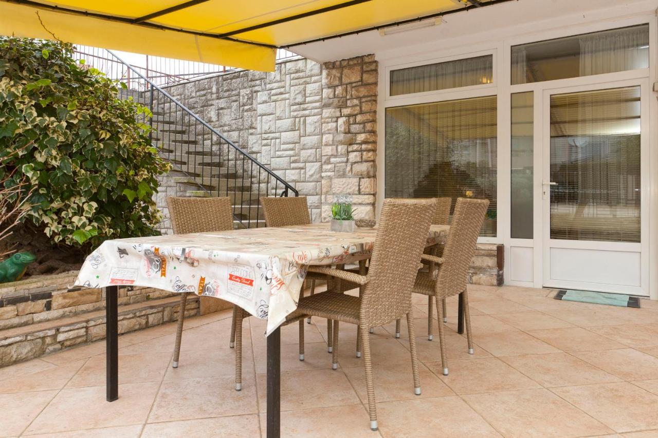 Apartman Nade Pola Esterno foto